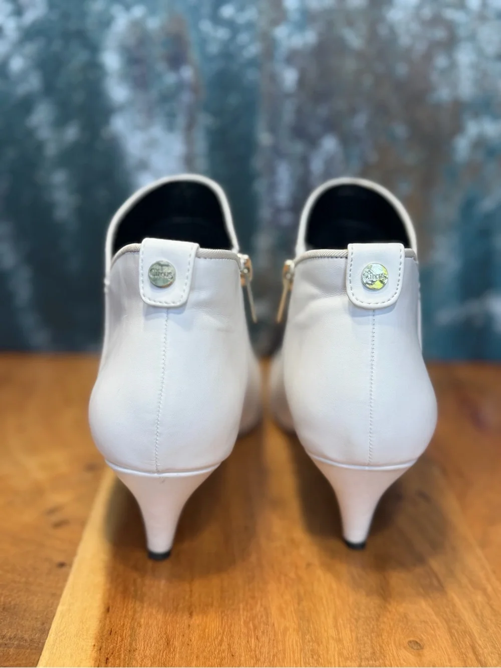 Sam Edelman Circus Classic Kirby White Kitten Heel Ankle Boots 8